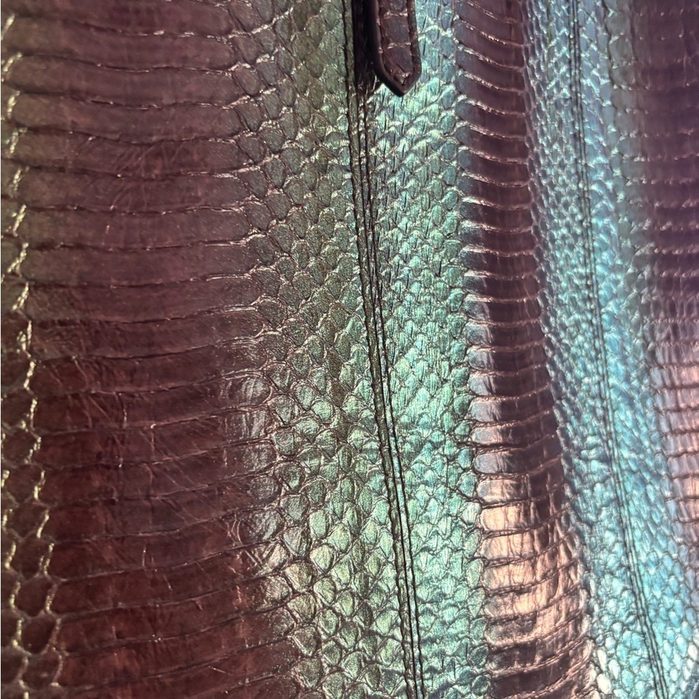 Balenciaga Iridescent Green and Purple Snake Skin Tote - Picture 4 of 11